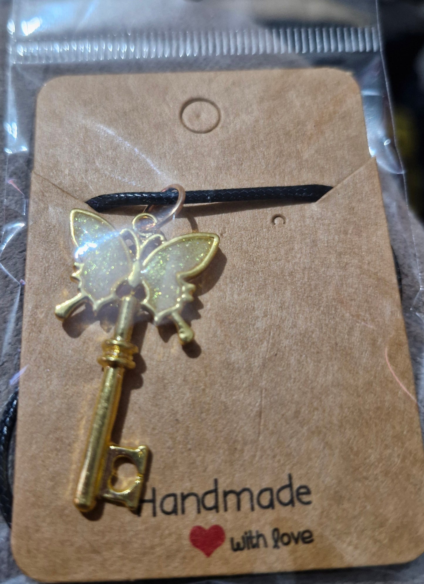 Butterfly key