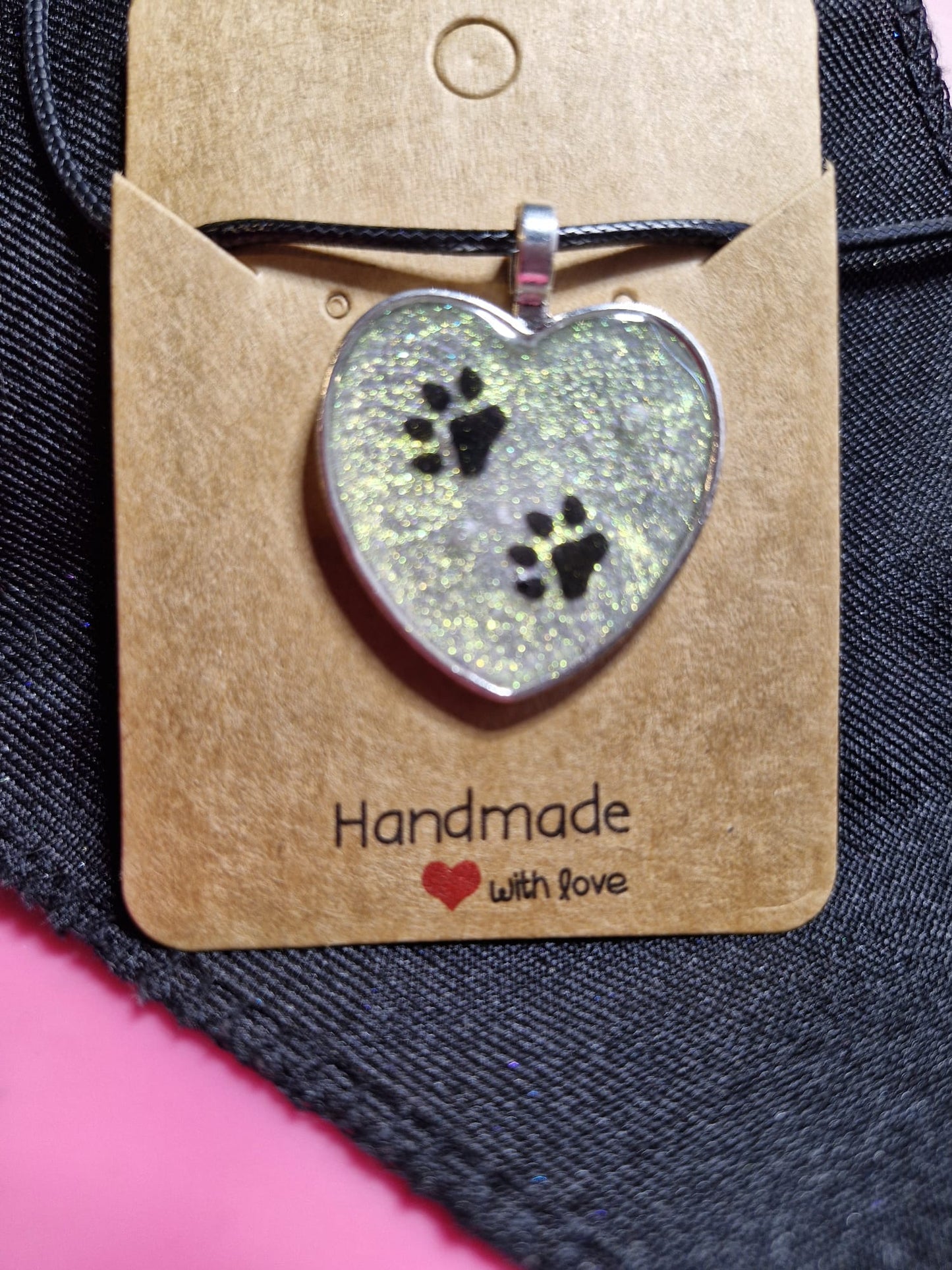 Heart paws