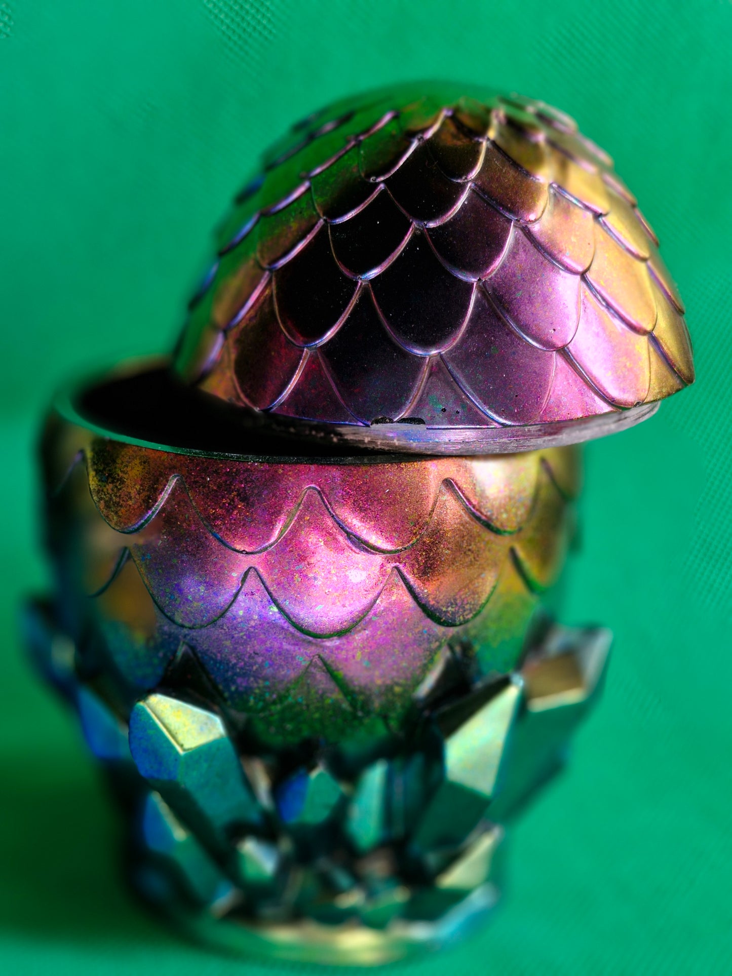 Dragon egg jar
